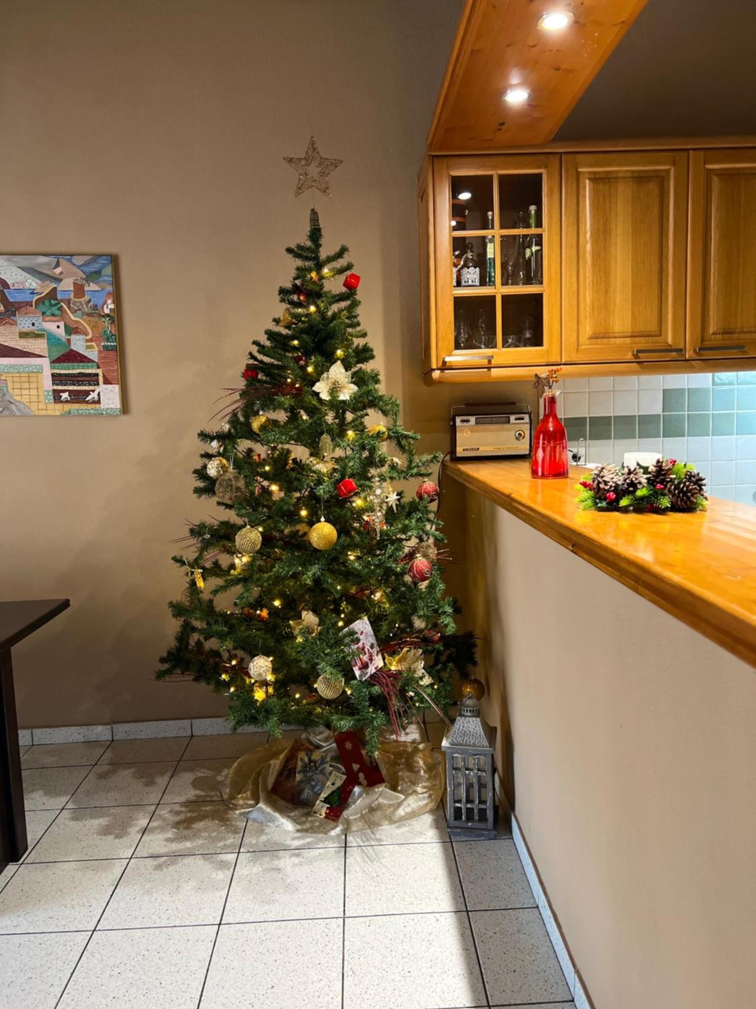 Apartament Away From